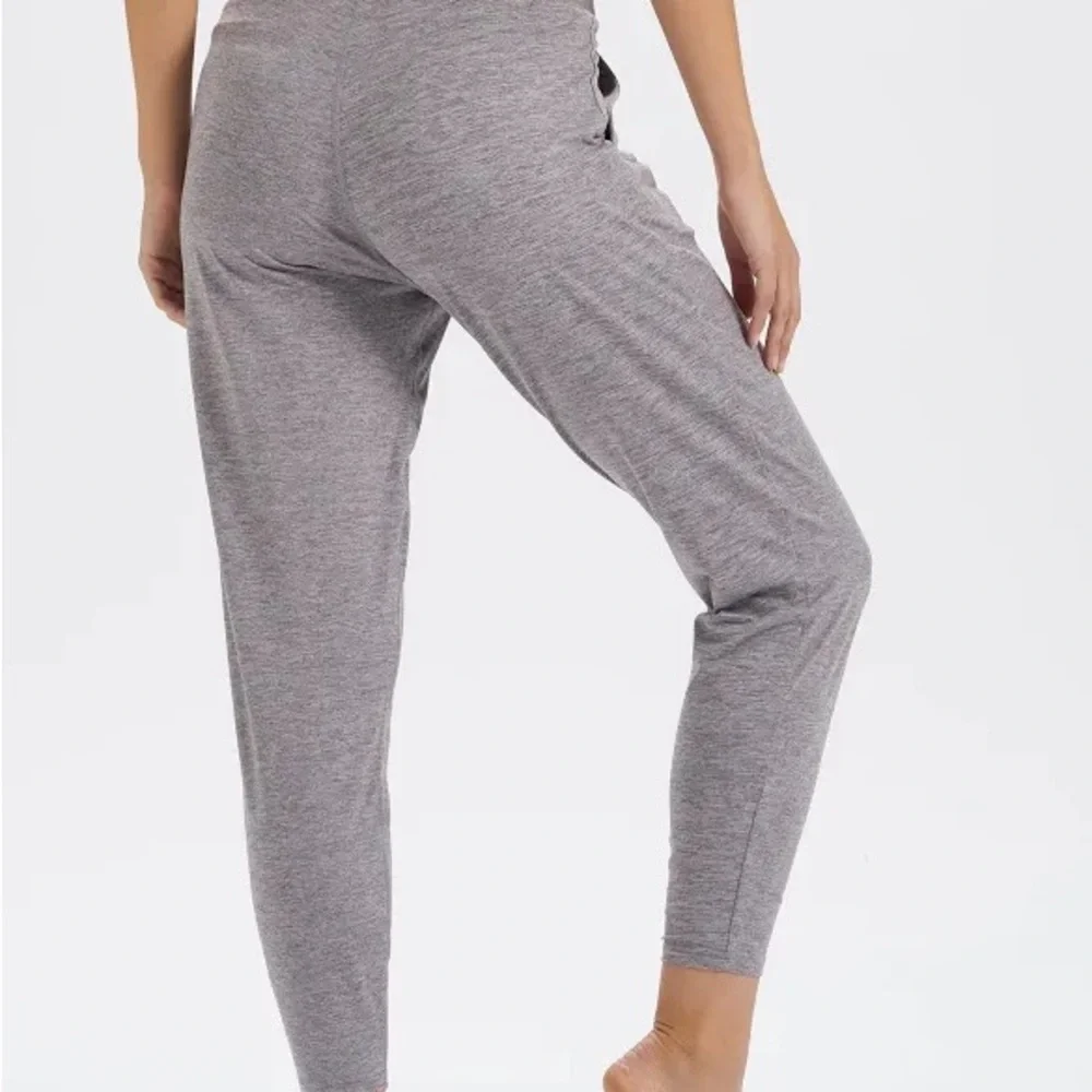 Vouri Gray Jogger Harem Sweatpants - Picture 2 of 7